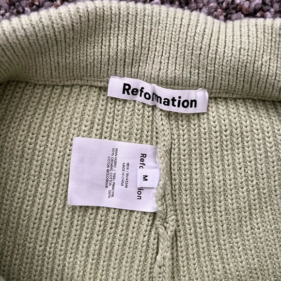 Reformation Shorts - Picture 2 of 2